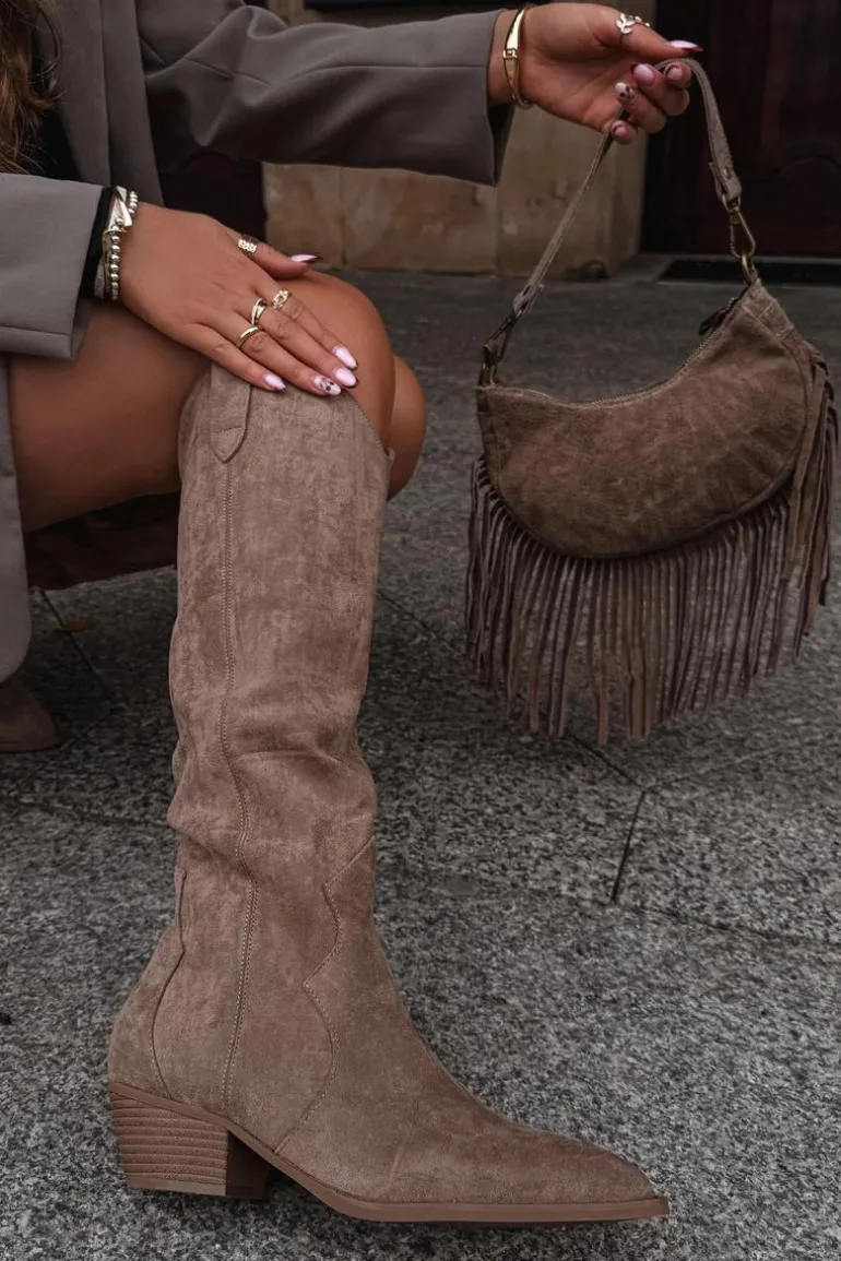 Eko Zamszowe Kozaki Kowbojki Damskie Na Obcasie Beżowe Jenaya