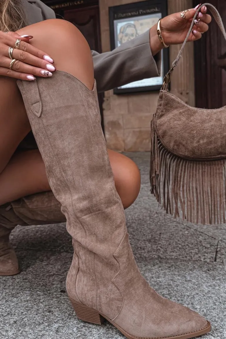 Eko Zamszowe Kozaki Kowbojki Damskie Na Obcasie Beżowe Jenaya