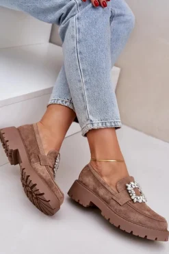 Eko Zamszowe Mokasyny Damskie Z Ozdobną Broszką Ciemnobeżowe Valiana