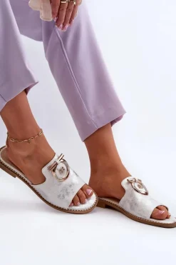 Eleganckie Błyszczące Klapki Damskie Z Ozdobą S.Barski KV27-032 Srebrne