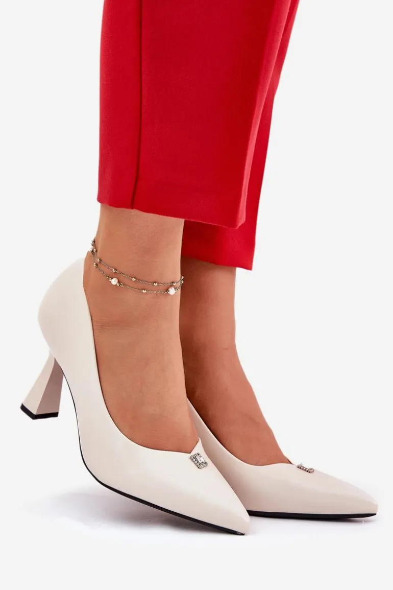 Eleganckie Czółenka Na Rozszerzanej Szpilce Vinceza 62222 Beżowe