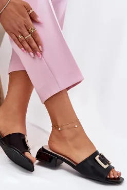 Eleganckie Klapki Damskie Na Klocku Ze Złotym Detalem Vinceza 62229 Czarne