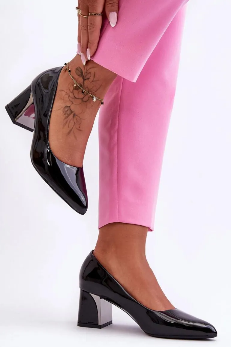 Eleganckie Lakierowane Czółenka Na Słupku Czarne Emma