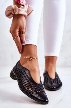 Eleganckie Lakierowane Skórzane Półbuty Ażurowe Czarne Ismena