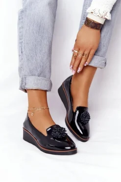 Eleganckie Półbuty Na Koturnie Vinceza 10580 Lakierowane Czarne