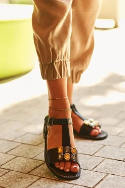 Eleganckie Sandały Damskie Z Ozdobnymi Detalami S.Barski KV27-030 Czarne