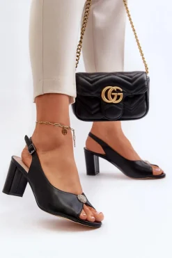 Eleganckie Sandały Na Słupku Z Ozdobą Czarne Trasea
