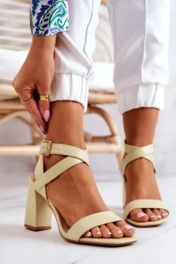 Eleganckie Sandały Na Słupku Pastelowy Zielony Michele