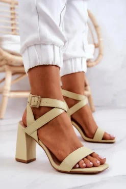 Eleganckie Sandały Na Słupku Pastelowy Zielony Michele