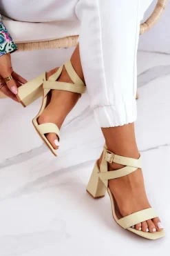 Eleganckie Sandały Na Słupku Pastelowy Zielony Michele