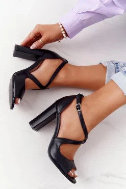 Eleganckie Sandały Na Słupku Czarne Jemma