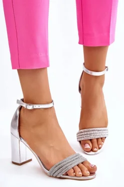 Eleganckie Sandały Z Cyrkoniami Na Obcasie Srebrne Laurene