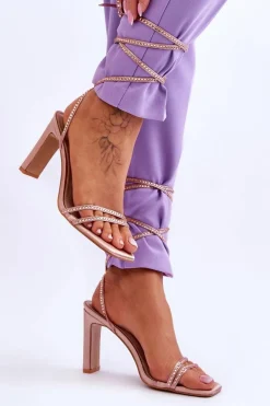 Eleganckie Wiązane Sandały Z Dżetami Nude Nessy