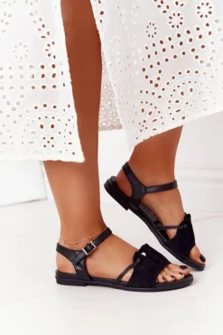 Eleganckie Zamszowe Sandały Z Cekinami Czarne Vitoria