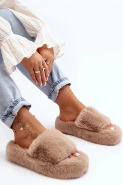 Futrzane Kapcie Damskie Beżowe Biella