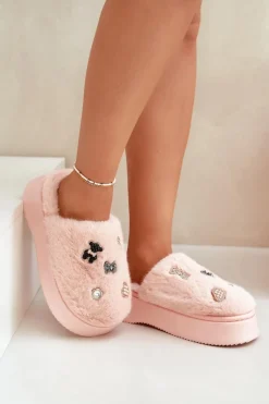 Futrzane Kapcie Damskie Na Grubej Podeszwie Z Przypinkami Różowe Zintoria