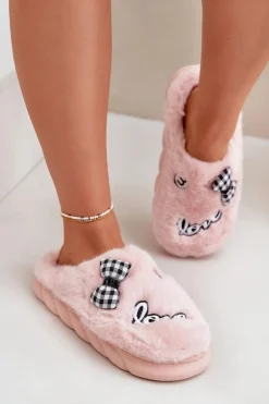 Futrzane Kapcie Damskie Z Naszywkami I Kokardką Różowe Linnorelia