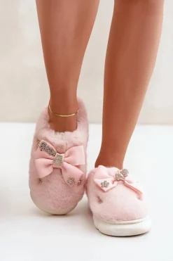 Futrzane Kapcie Z Kokardką I Przypinkami Różowe Annalira