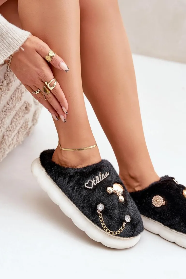Futrzane Kapcie Z Przypinkami Czarne Ivelfedi