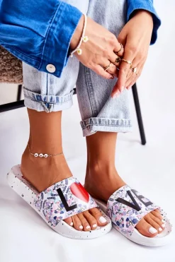 Gumowe Klapki Big Star Love DD274A256 Białe