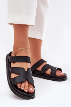 Gumowe Klapki Damskie Z Paskiem Czarne Tavirae