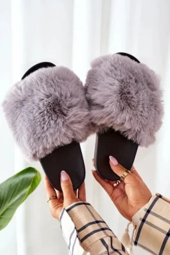 Gumowe Klapki Z Futerkiem Szare Soft