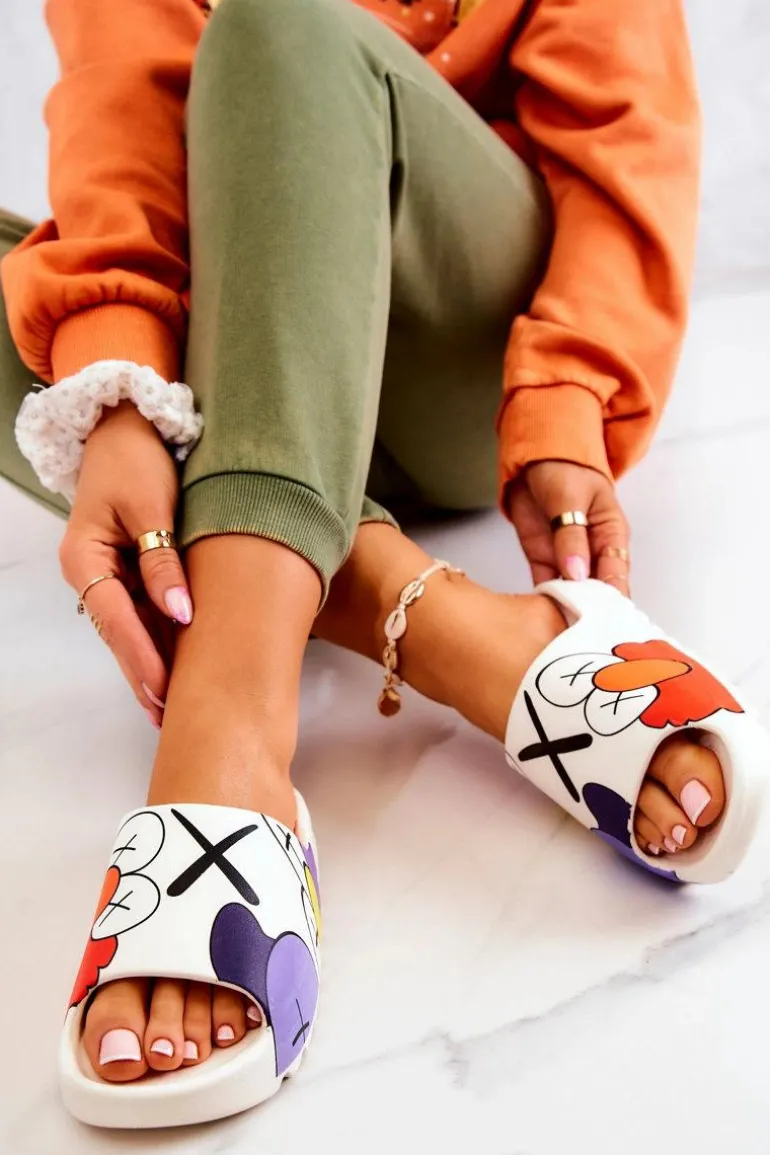 Gumowe Klapki Z Nadrukiem Białe Monsters