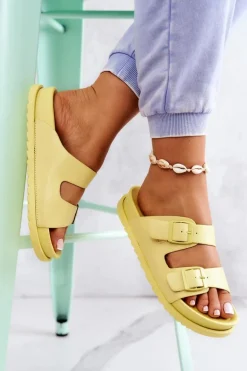 Gumowe Klapki Ze Sprzączką Żółte Corina