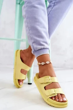 Gumowe Klapki Ze Sprzączką Żółte Corina