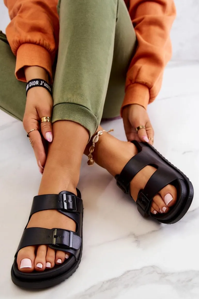 Gumowe Klapki Ze Sprzączką Czarne Corina