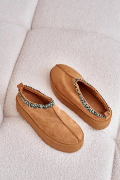 Kapcie Damskie Na Platformie Z Haftem Camel Neroma