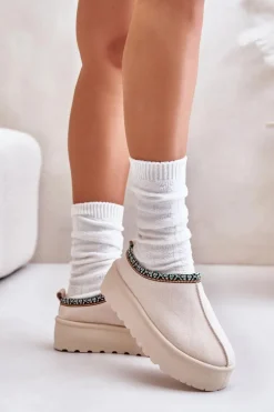 Kapcie Damskie Na Platformie Z Haftem Jasnobeżowe Neroma