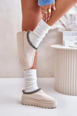 Kapcie Damskie Na Platformie Z Haftem Jasnobeżowe Neroma