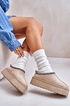 Kapcie Damskie Na Platformie Z Haftem Beżowe Neroma