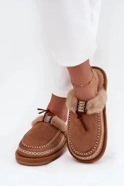 Kapcie Damskie Z Futerkiem I Haftem Brązowe Perivelle