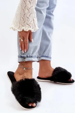 Kapcie Damskie Z Futerkiem Czarne Vienitta