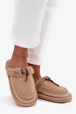 Kapcie Damskie Z Futerkiem I Haftem Beżowe Perivelle