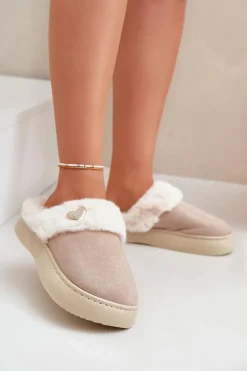 Kapcie Damskie Z Futerkiem I Ozdobnym Sercem Beżowe Otielo