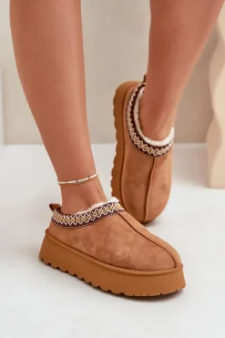 Kapcie Śniegowce Na Platformie Z Haftem Camel Tamilda