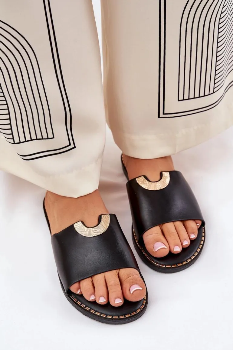 Klapki Damskie Eko Skórzane Z Ozdobnymi Detalami Czarne Mevith