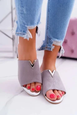 Klapki Damskie Klasyczne Eleganckie Na Klocku Szare Demea