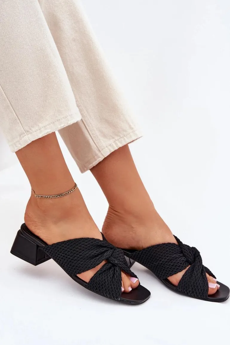 Klapki Damskie Na Klocku Maciejka 06955-01 Czarne