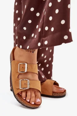 Klapki Damskie Na Korkowej Platformie Z Klamrami Camel Livara