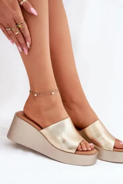 Klapki Damskie Na Koturnie Eko Skórzane Złote Obenae