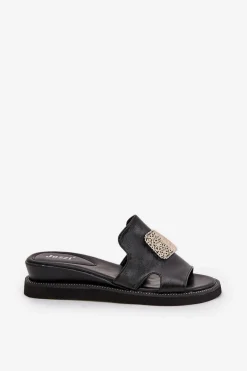 Klapki Damskie Na Koturnie Eko Skórzane Z Ozdobą Czarne Sarela
