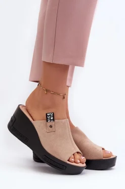 Klapki Damskie Na Koturnie Beżowe Vleni