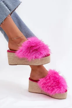 Klapki Damskie Na Koturnie Z Futerkiem I Plecionką Fuksja Virela
