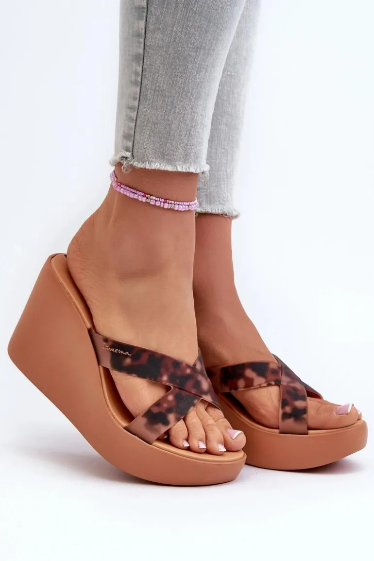 Klapki Damskie Na Koturnie 83520 Ipanema High Fashion Slide Fem Brązowe