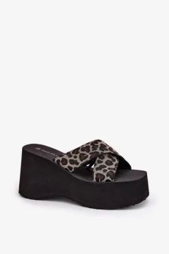 Klapki Damskie Na Koturnie I Platformie Panterka Czarne Sevolee