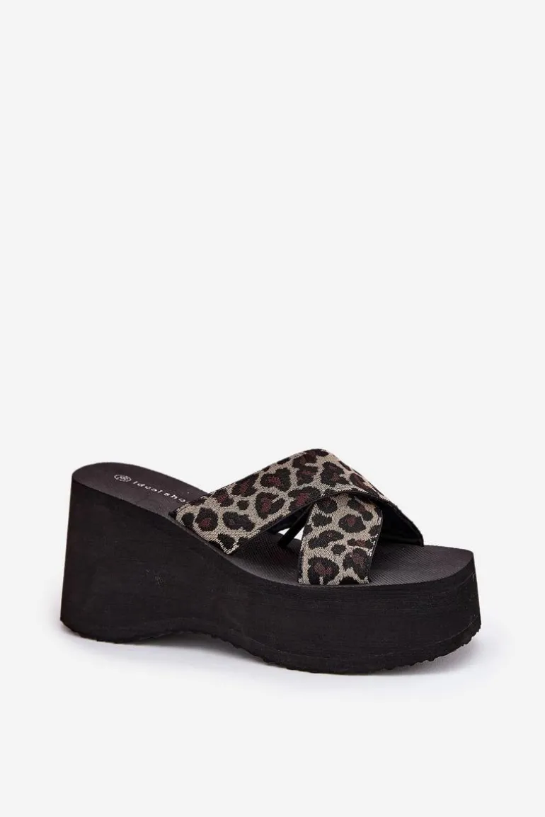 Klapki Damskie Na Koturnie I Platformie Panterka Czarne Sevolee